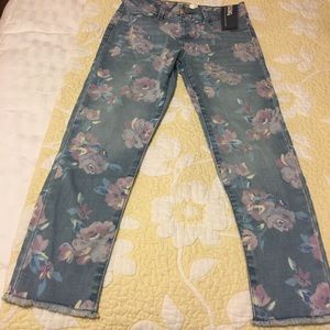 OSHKOSH girls NWT SZ 8  print jegging , unhemmed